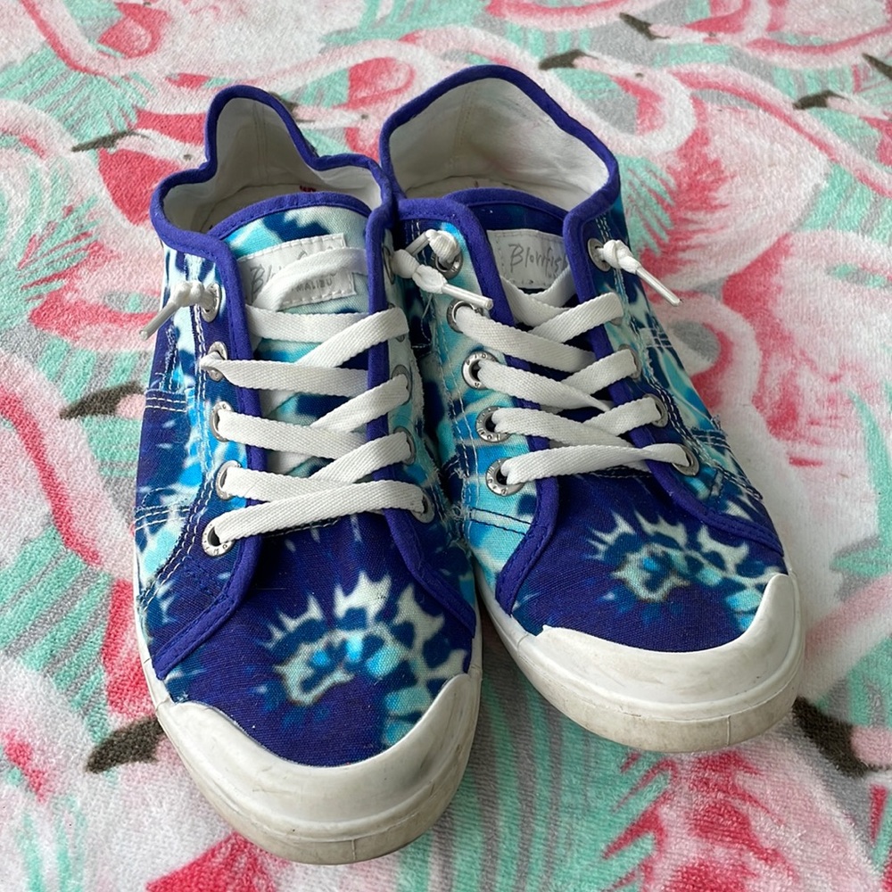 Women’s tie-dye blowfish sneakers from famous footwear